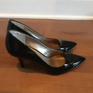 BCBG patent leather black pumps